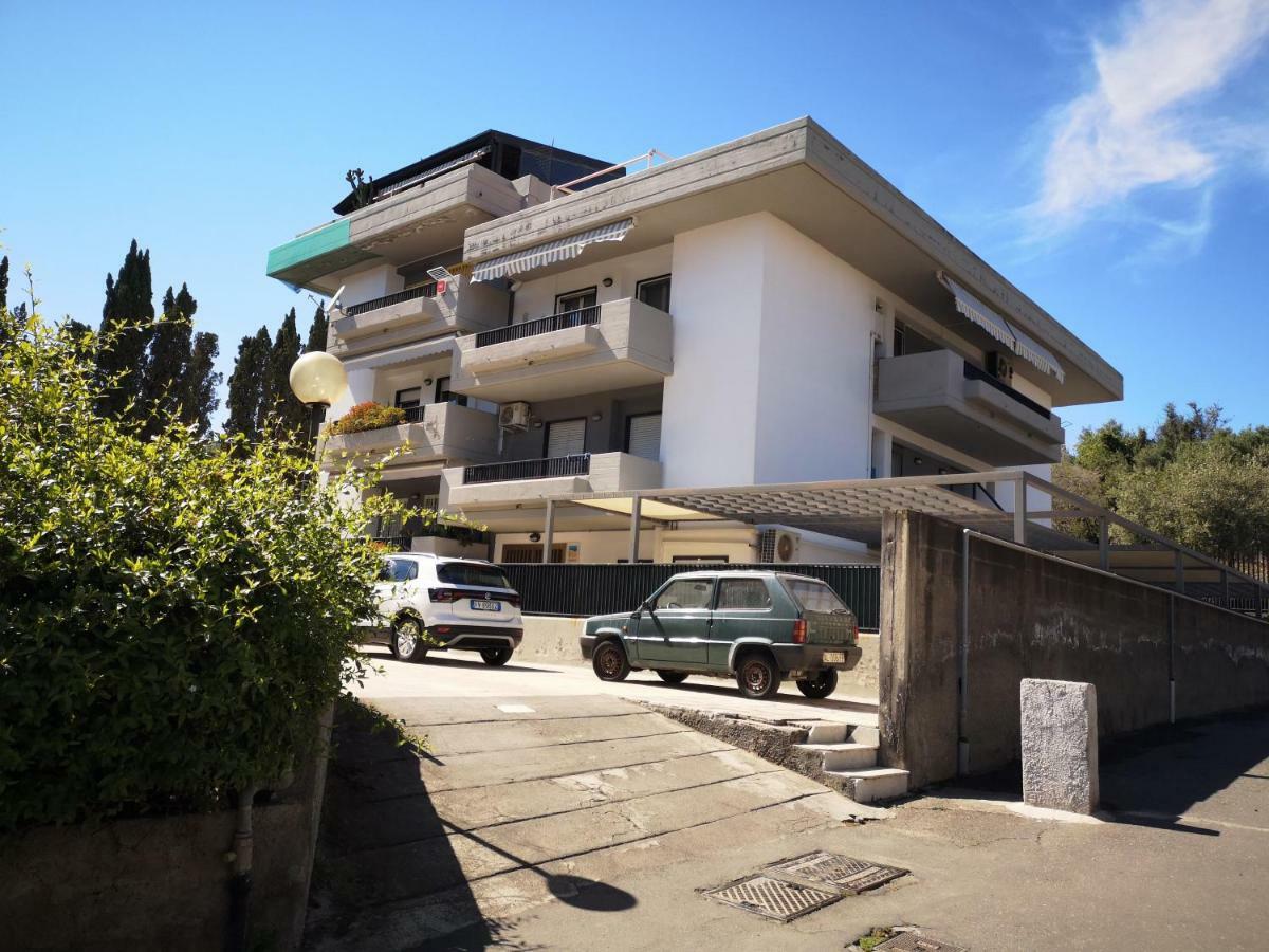 La Lampara Apartment Aci Castello Dış mekan fotoğraf