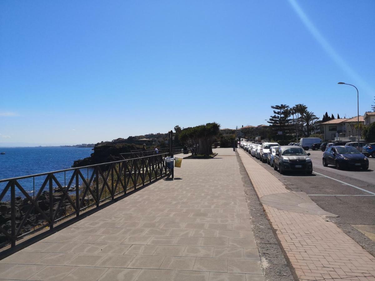 La Lampara Apartment Aci Castello Dış mekan fotoğraf